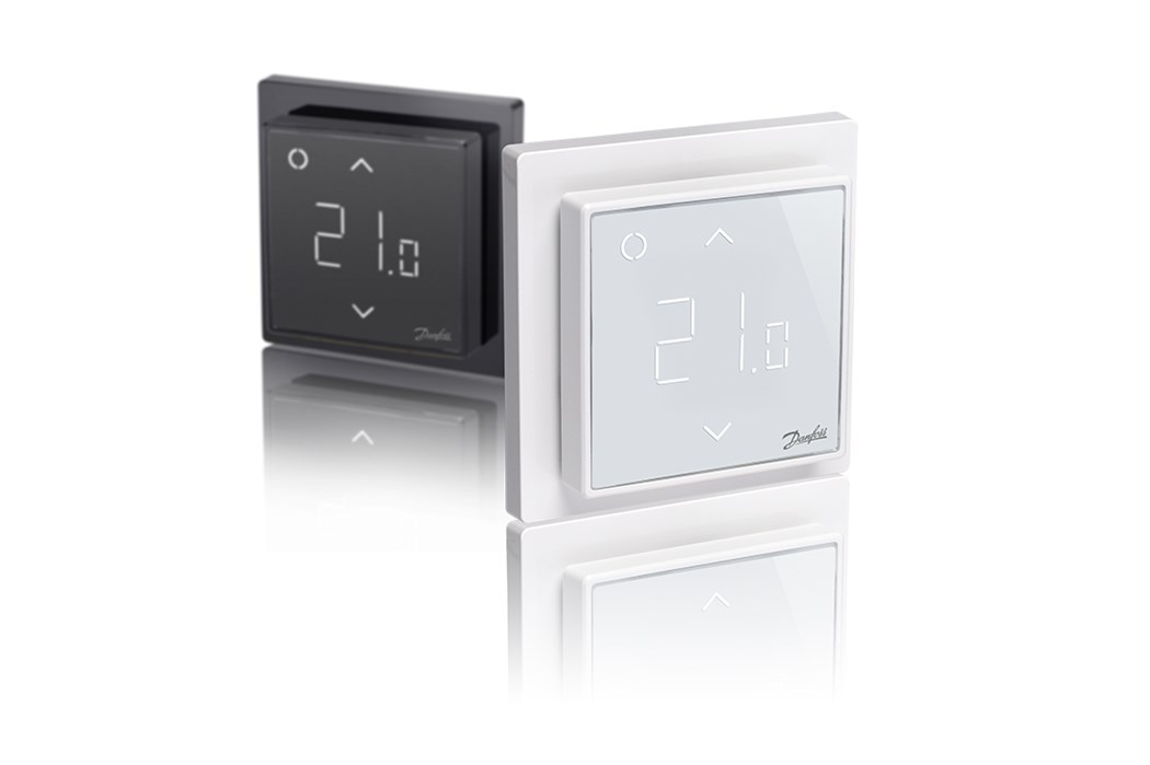 Digital electronic thermostats